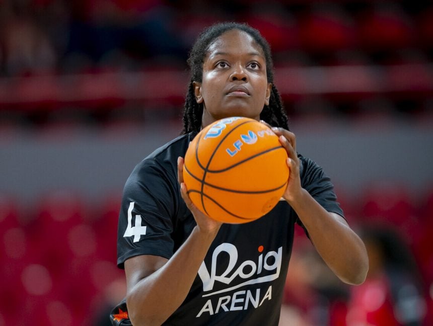 Nadia Fingall