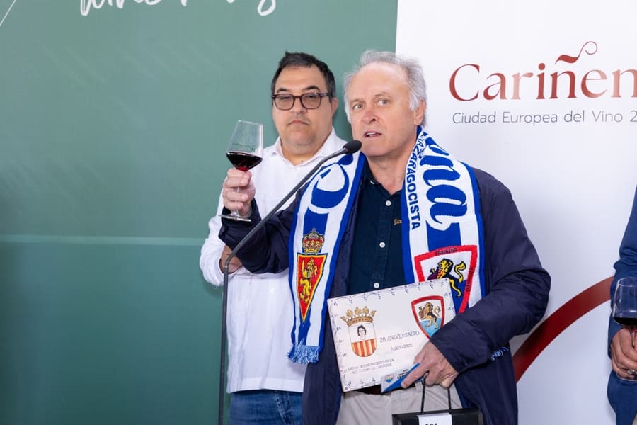 Miguel Pardeza ha dirigido el brindis del Día Vino D.O. en Cariñena FOTO ROSS LECCA -MAASZOOM (1)
