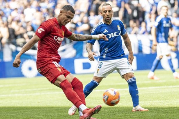 El Real Zaragoza encajó el gol del Oviedo en el tramo final del partido | FOTO LaLiga