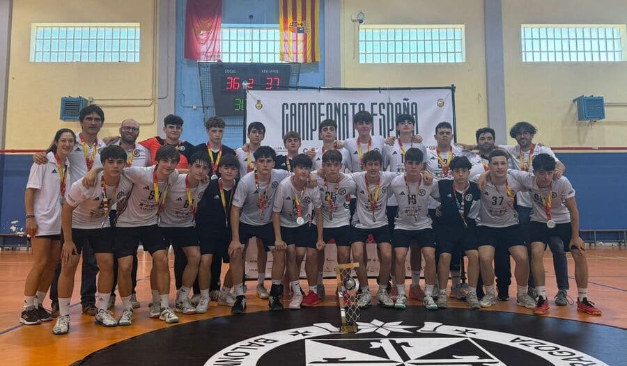 Solo un gol impide a Balonmano Dominicos ser oro nacional (1)