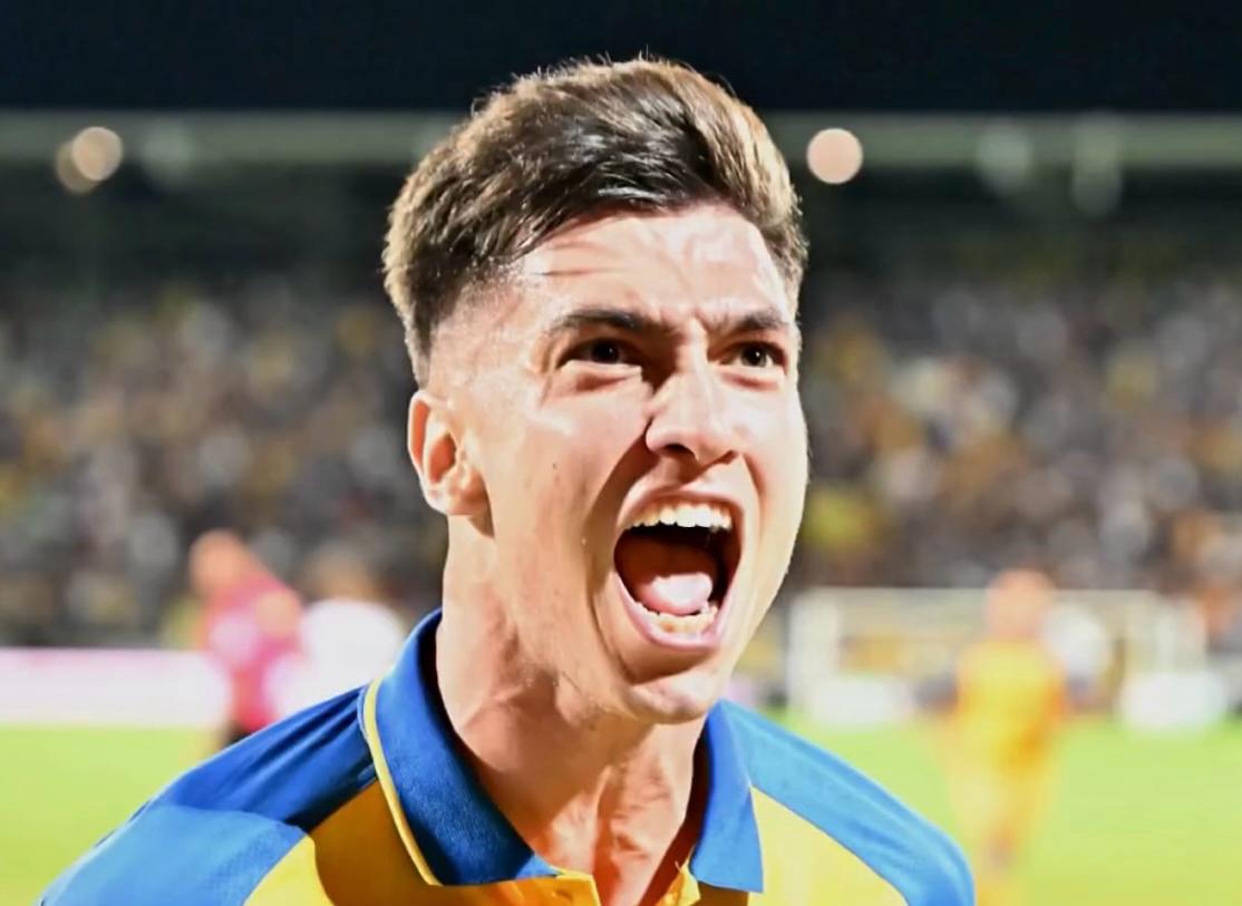 Luca Moro celebra un gol
