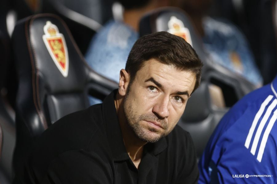 Gabi Fernández, entrenador del Real Zaragoza, durante el empate frente al Albacete en el Ibercaja Estadio | FOTO LaLiga