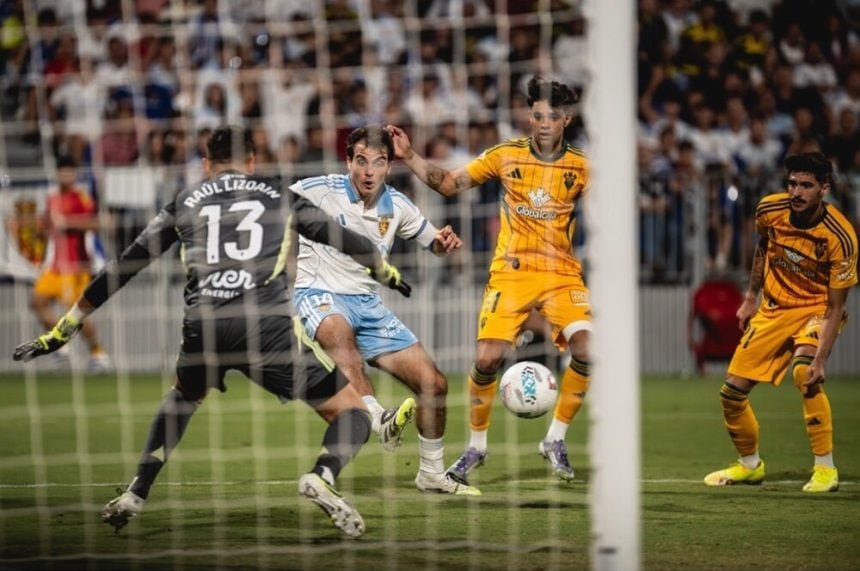 Las notas del Real Zaragoza: más de lo mismo (en todos los sentidos)
