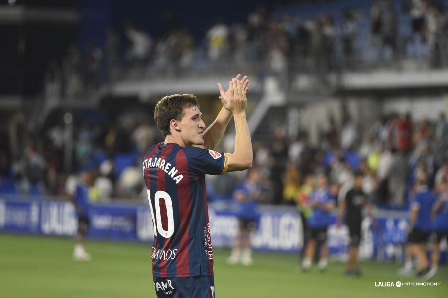 Kortajarena fue uno de los mejores en el Huesca - Málaga. | Foto: LaLiga